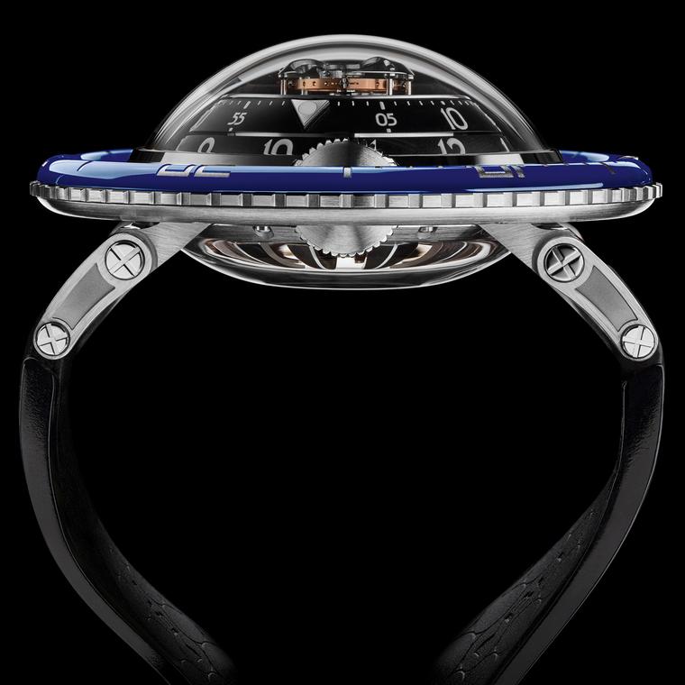 MB&F HM7 Aquapod