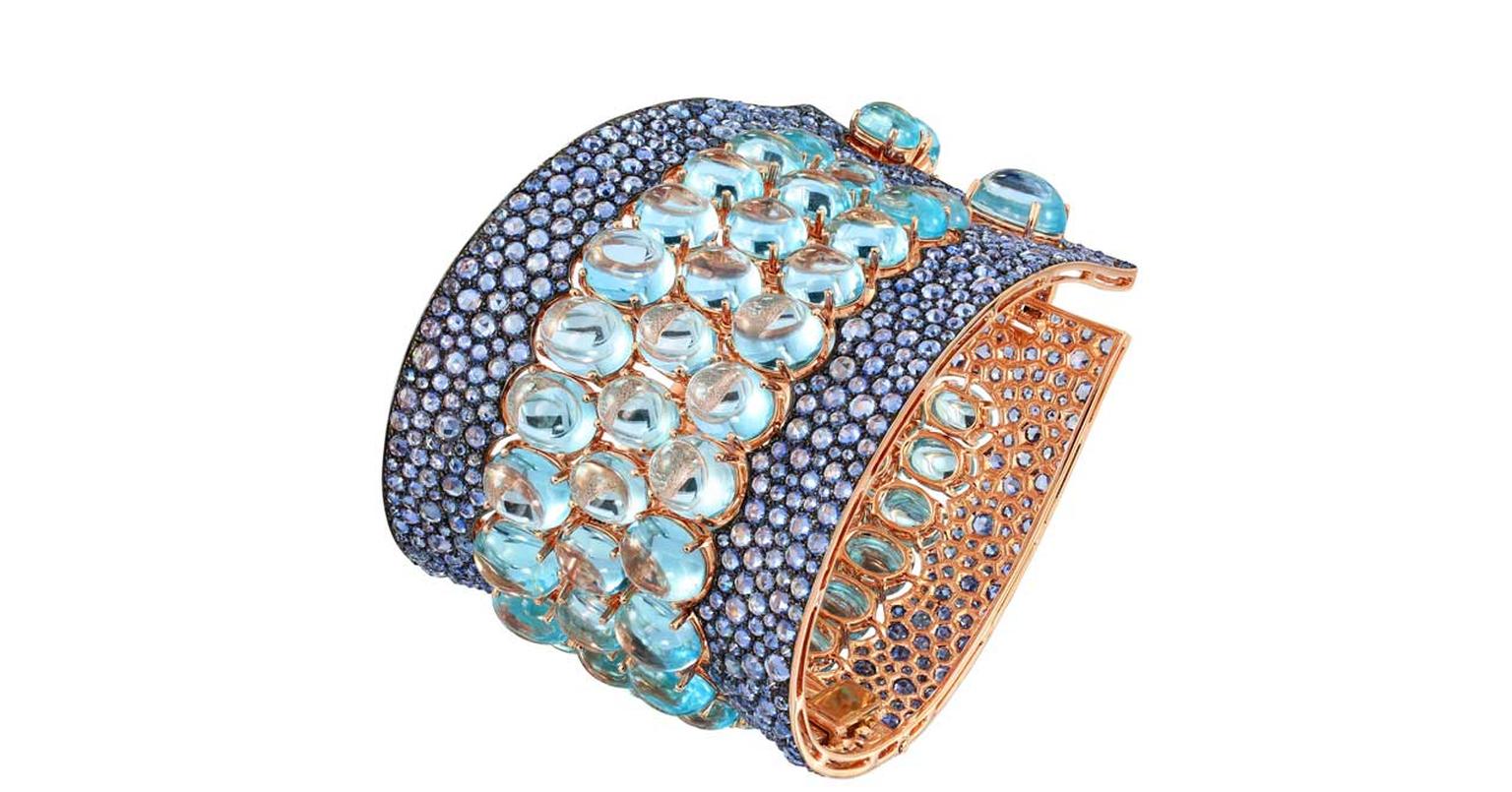 Couture-Vegas-Blue-Sapphire-Bracelet-winner-Hero-2