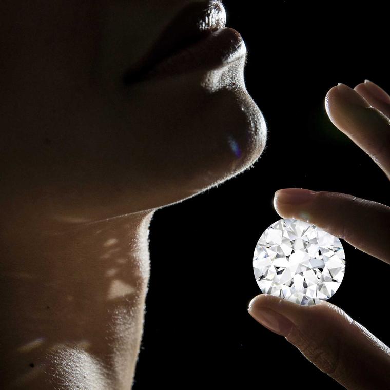 Record breaker? Biggest round diamond in the world for sale