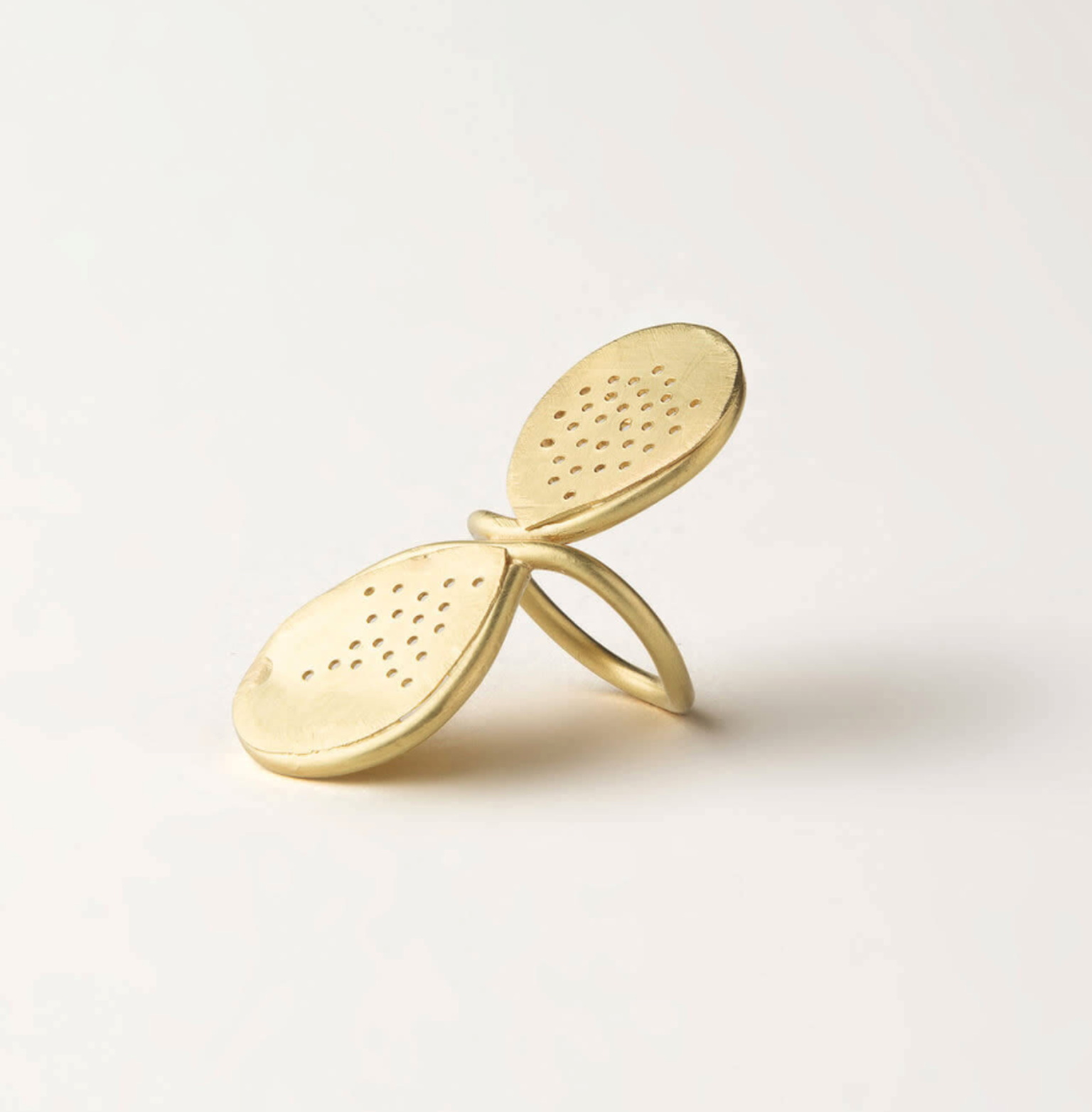 Mategoh ring by Caroline Van Hoek for Carpenters Workshop Gallery