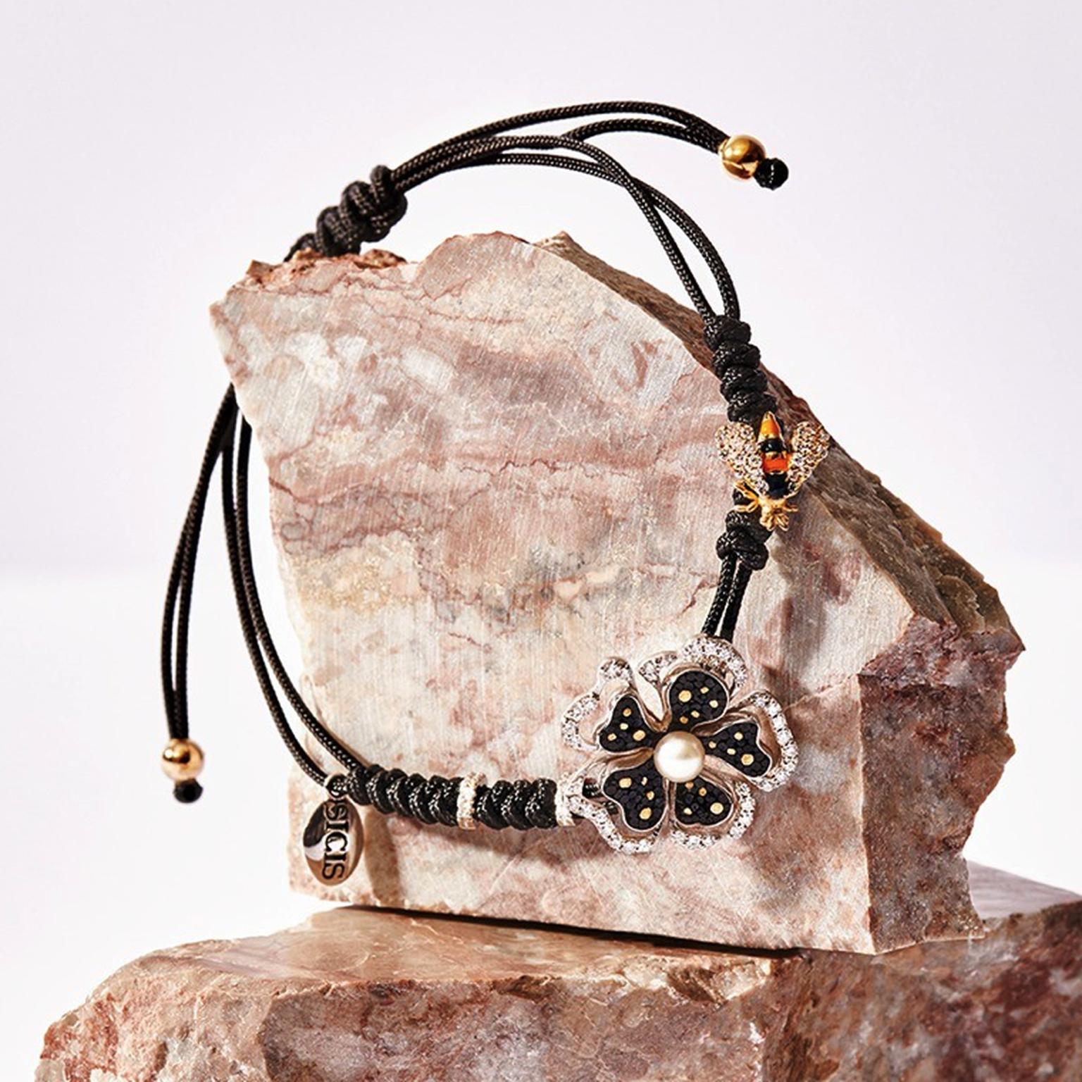 Bracelet by Sicis on stones