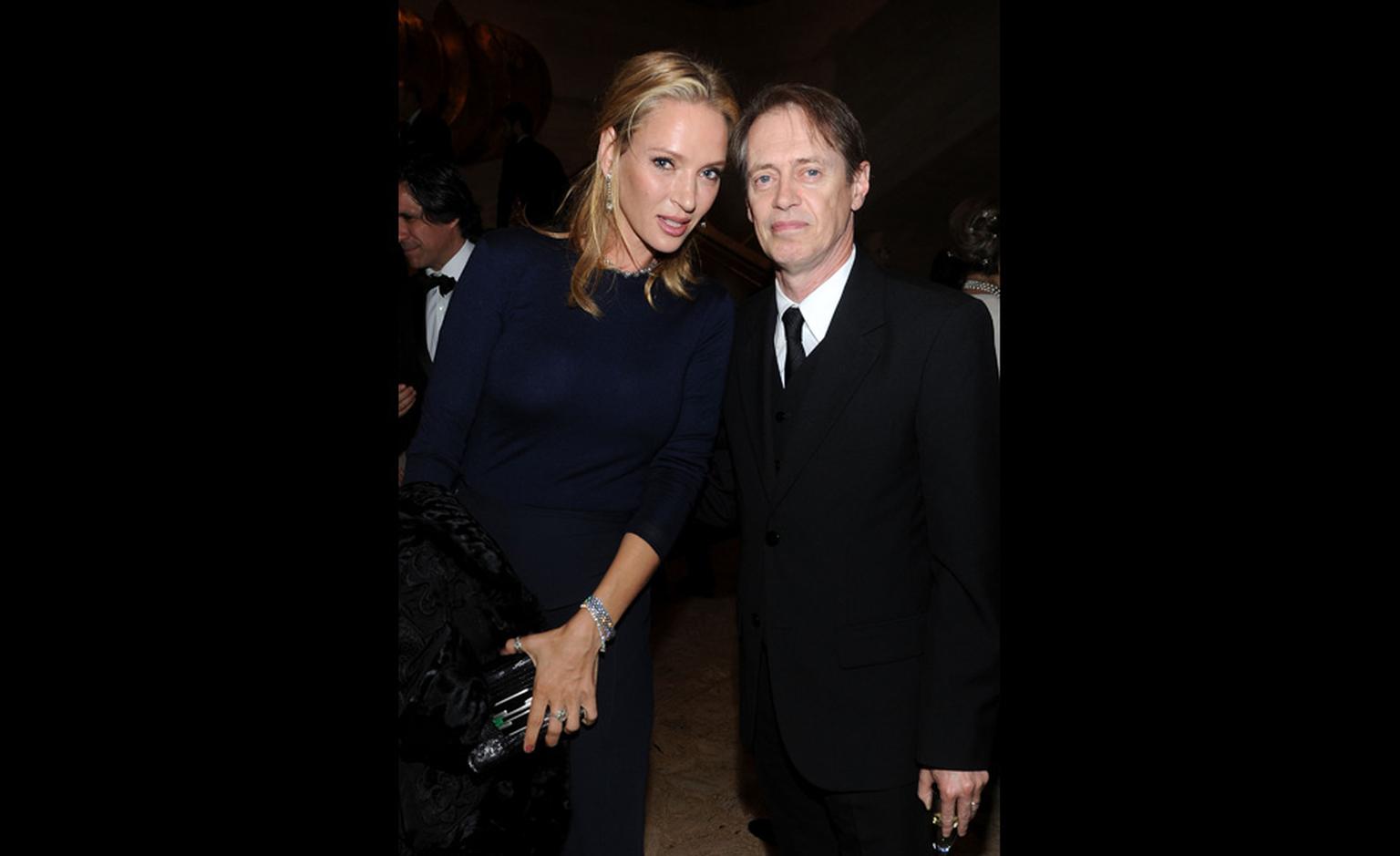 Uma Thurman in Ralph Lauren looking glam in head to toe Ralph Lauren