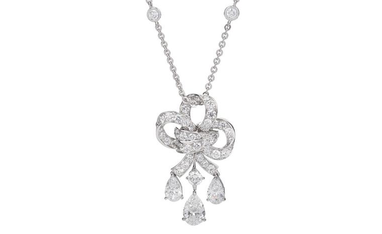 Fabergé Carnet de Bal Lustre pendant sparkles with light. POA