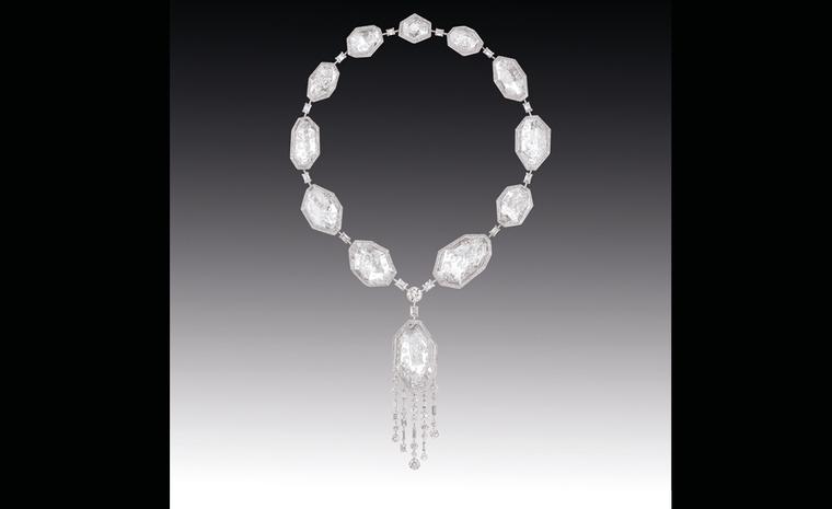 Chanel Contrastes collection: Collier Pluie de Cristal. Necklace in white gold and diamonds.