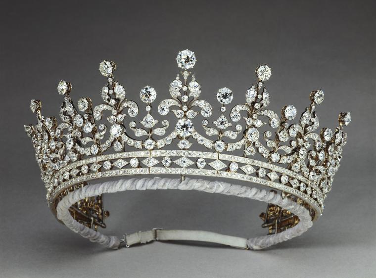 Diamond Jubilee Girls of Great Britain and Ireland tiara