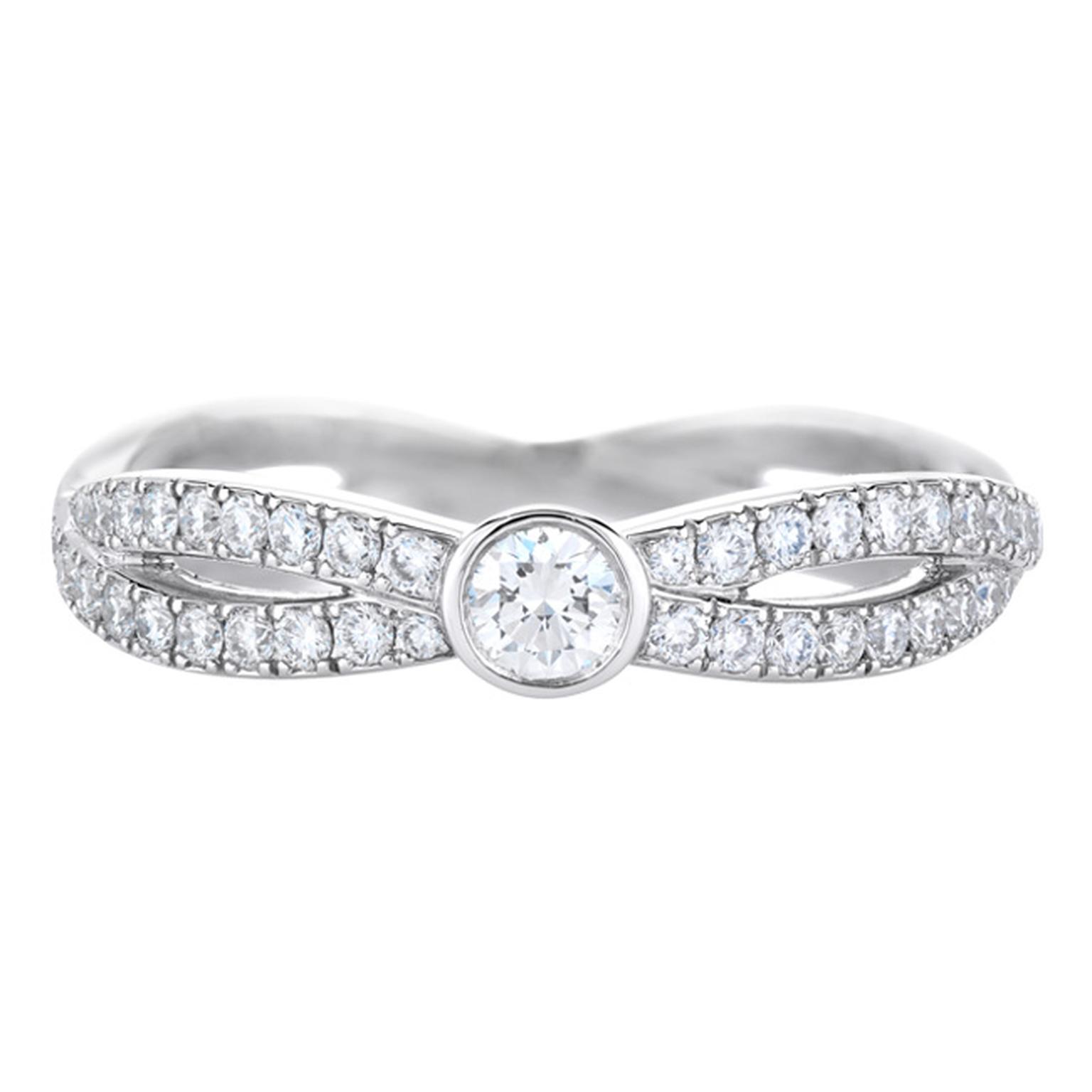 De Beers Infinity Solitaire Diamond band_20131031_Main