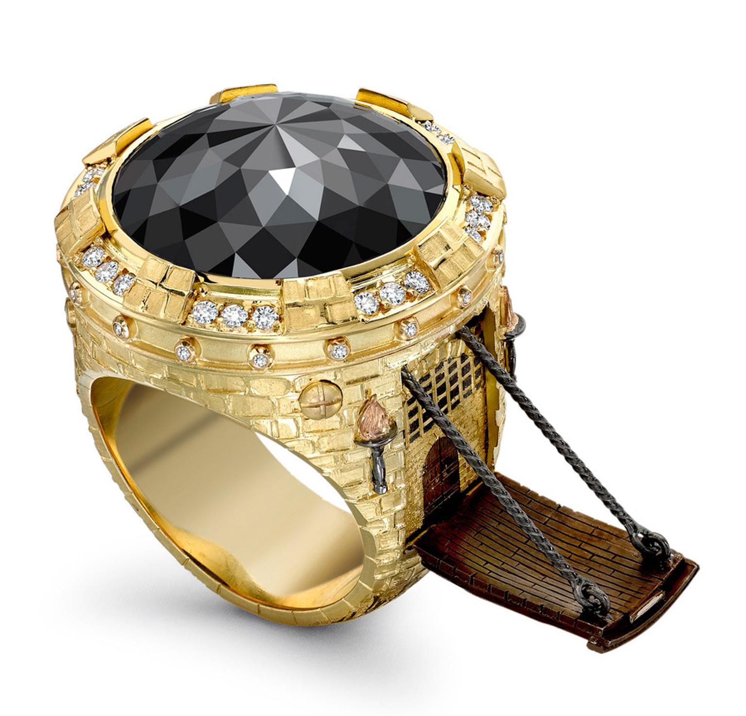Masterpiece-Theo-Fennell_Castle_Ring.jpg