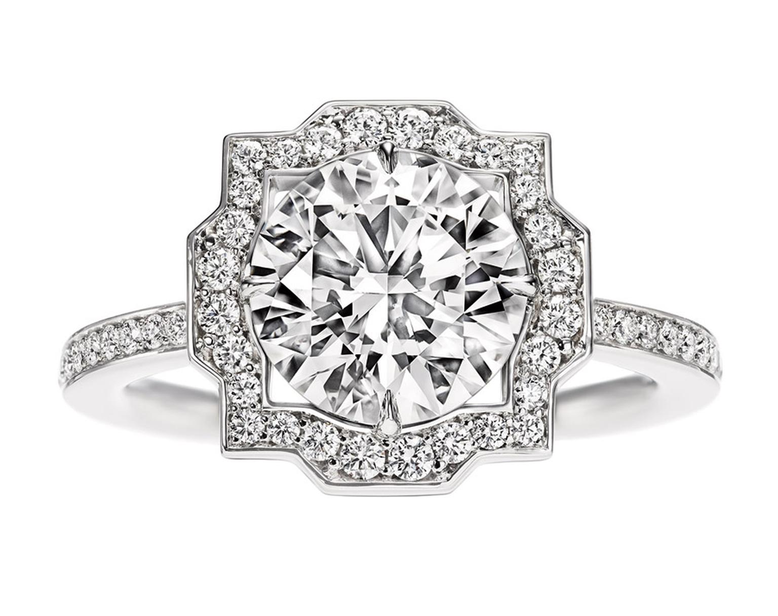 Harry-Winston-Belle-Engagement-Ring