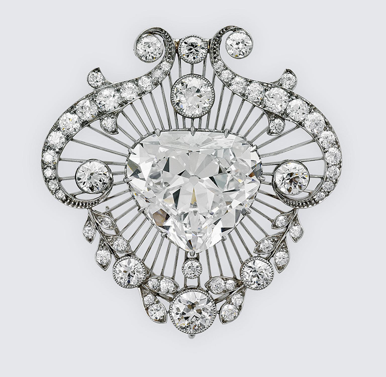 200136-p165-Cullinan-V-Brooch.jpg