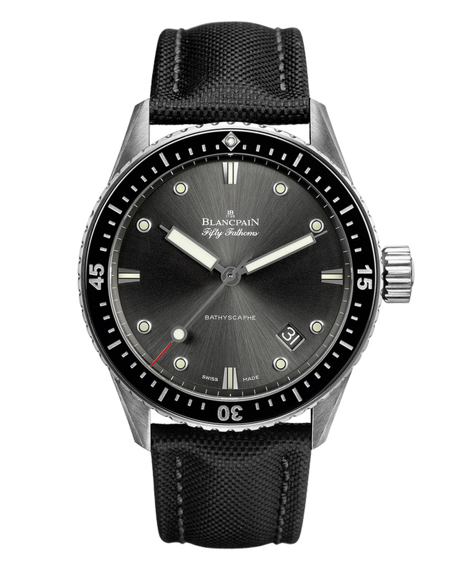 Blancpain 50 Fathoms Bathyscaphe_20131227_Main