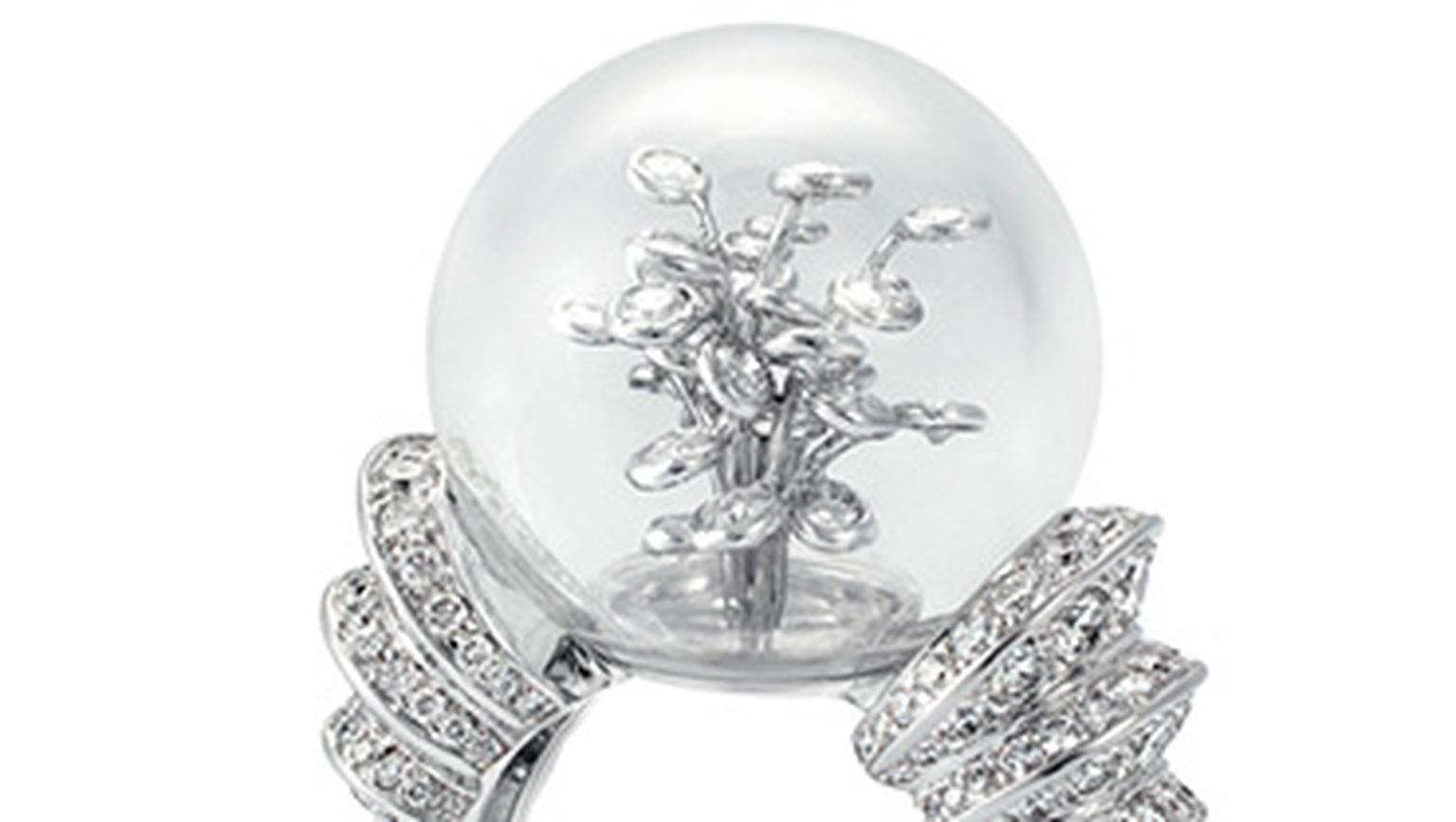 BoucheronCrystalBallNL