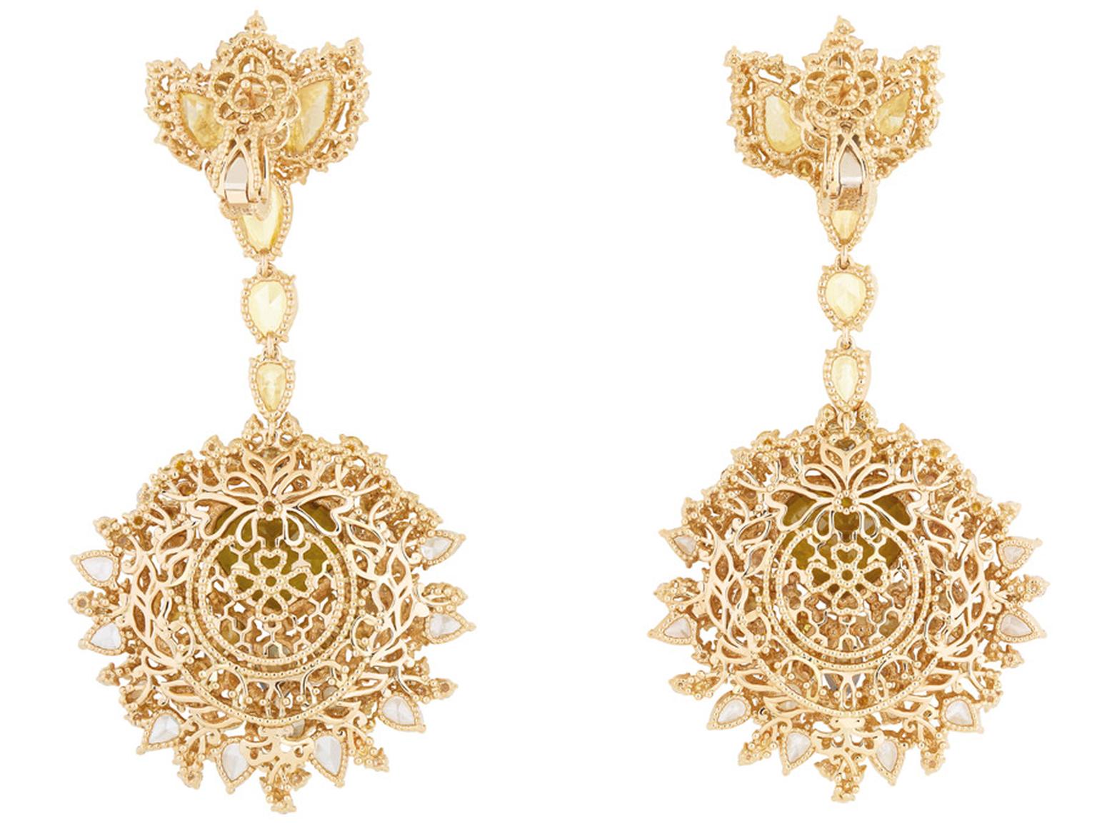 Dear-Dior-Dentelle-Mcdaillon-Soleil-Earrings-Back