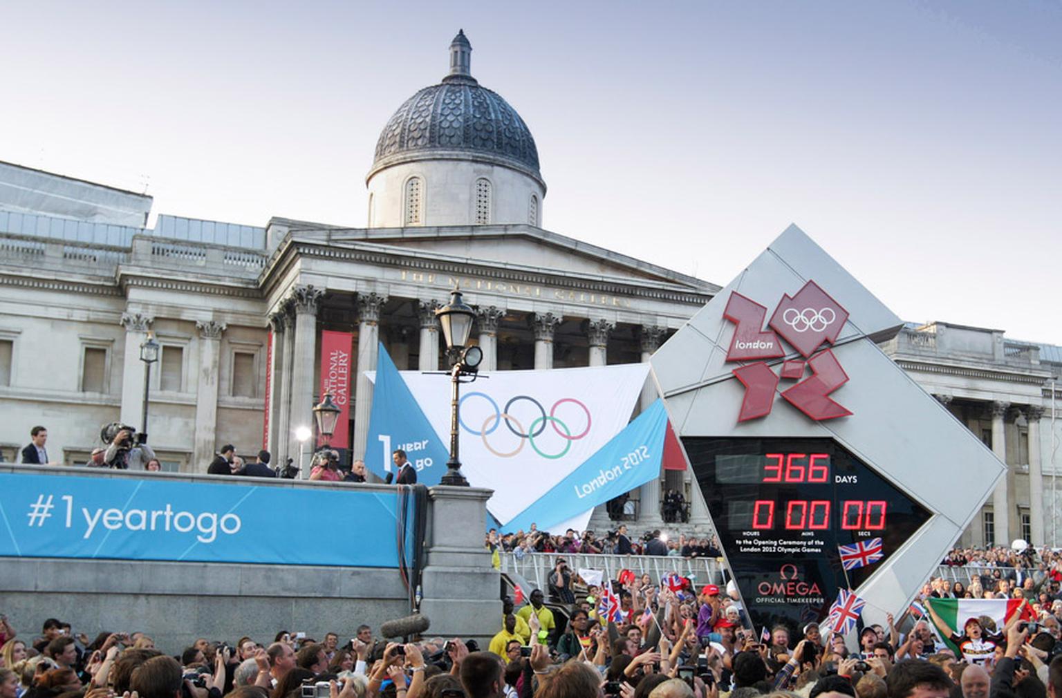 OMEGA_Countdown_Clock_at_Trafalgar_Square_1_year_to_go.jpg