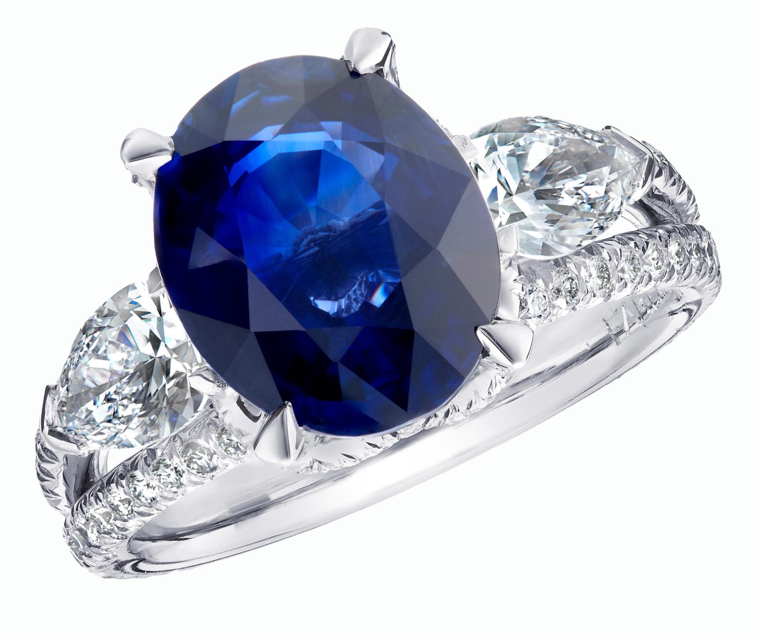 Faberge Devotion Blue Sapphire engagement ring_20140212_Zoom