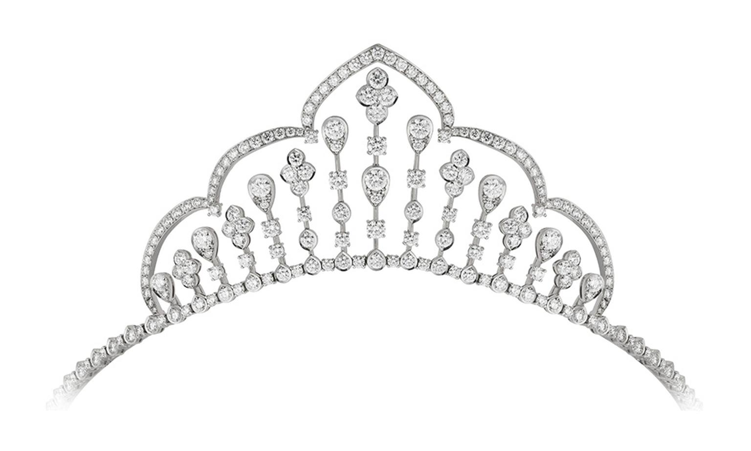 Garrard Fringe tiara in white gold and diamonds. The tiara can be adjusted by hand to form a Fringe necklace