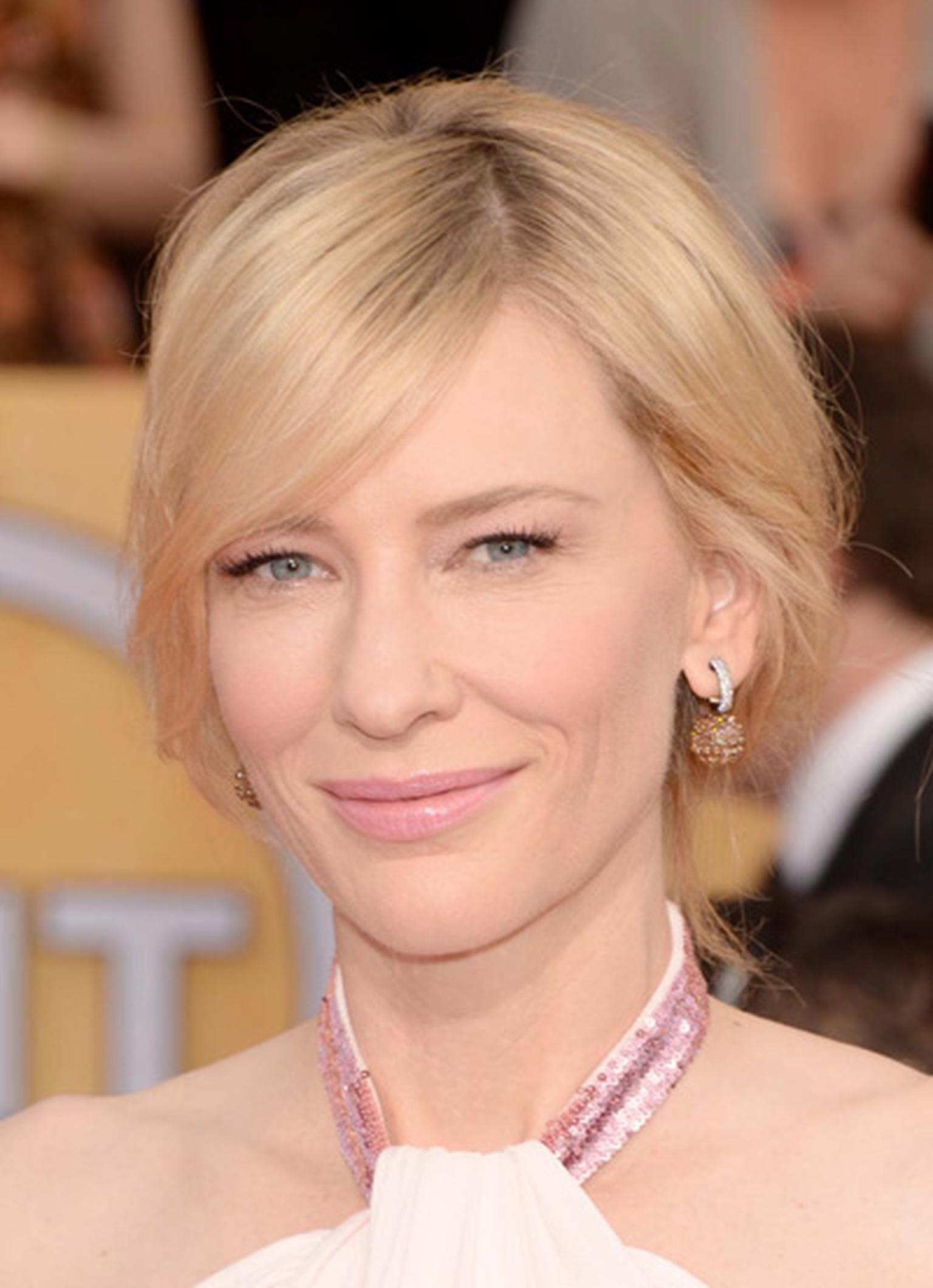Cate Blanchett wore a pair of 45ct brown diamond briolette drop earrings from Chopard’s Copacabana Collection for the Screen Actors Guild awards 2014