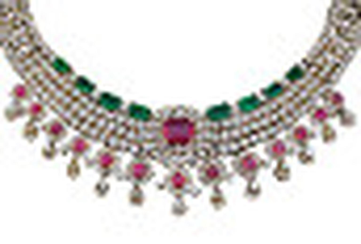 Varuna D Jani necklace