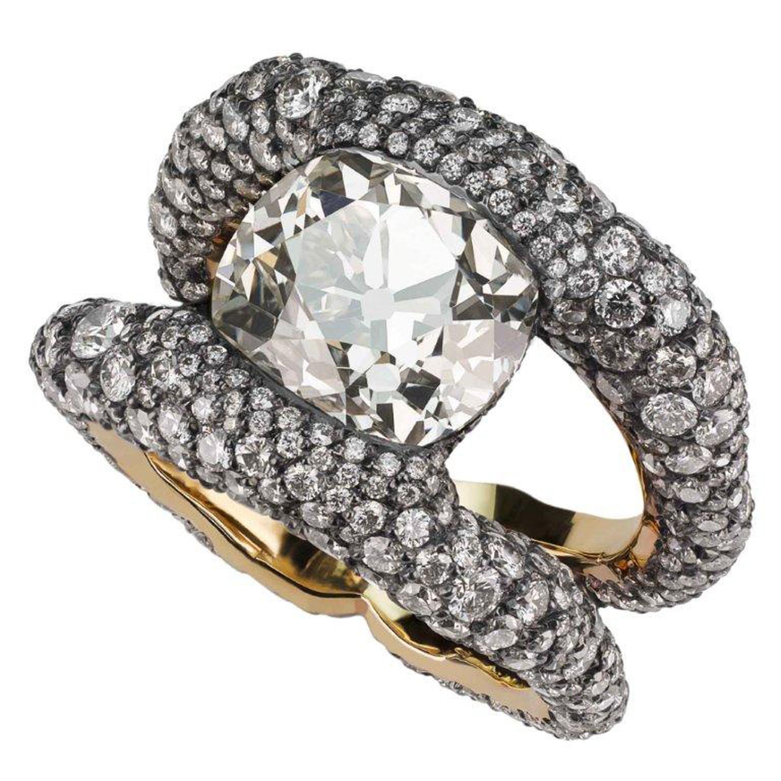 Faberge-Charmeuse-Blanche-Ring