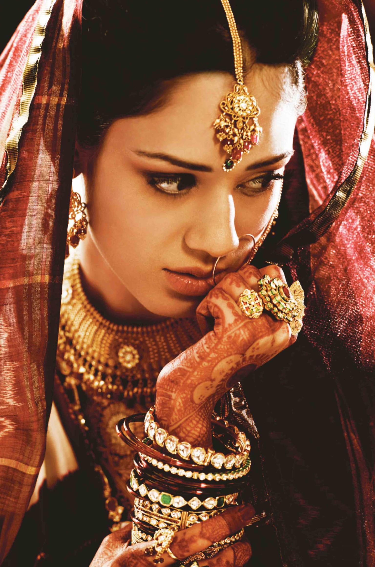 Tanishq 08.jpg