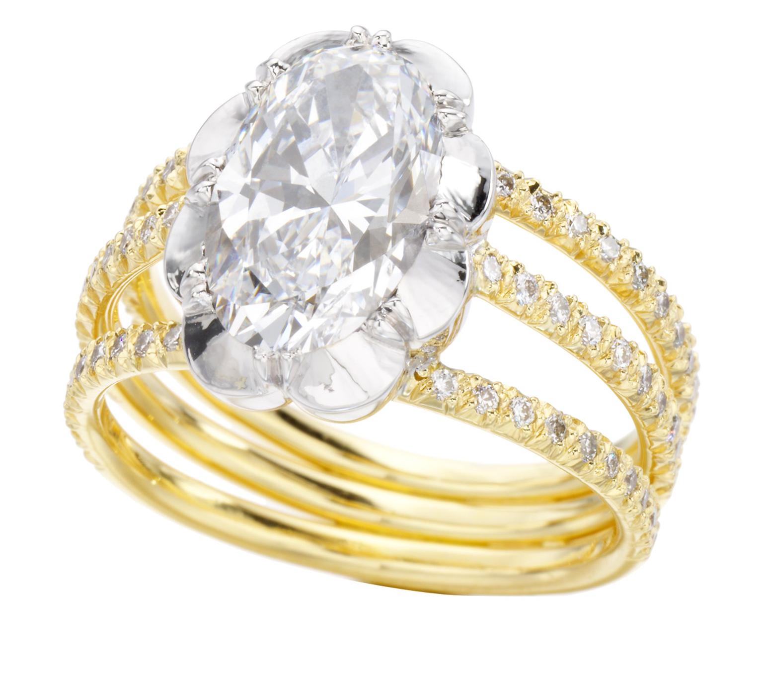 Jessica McCormack Oval Diamond Trio Ring_20140408_Zoom