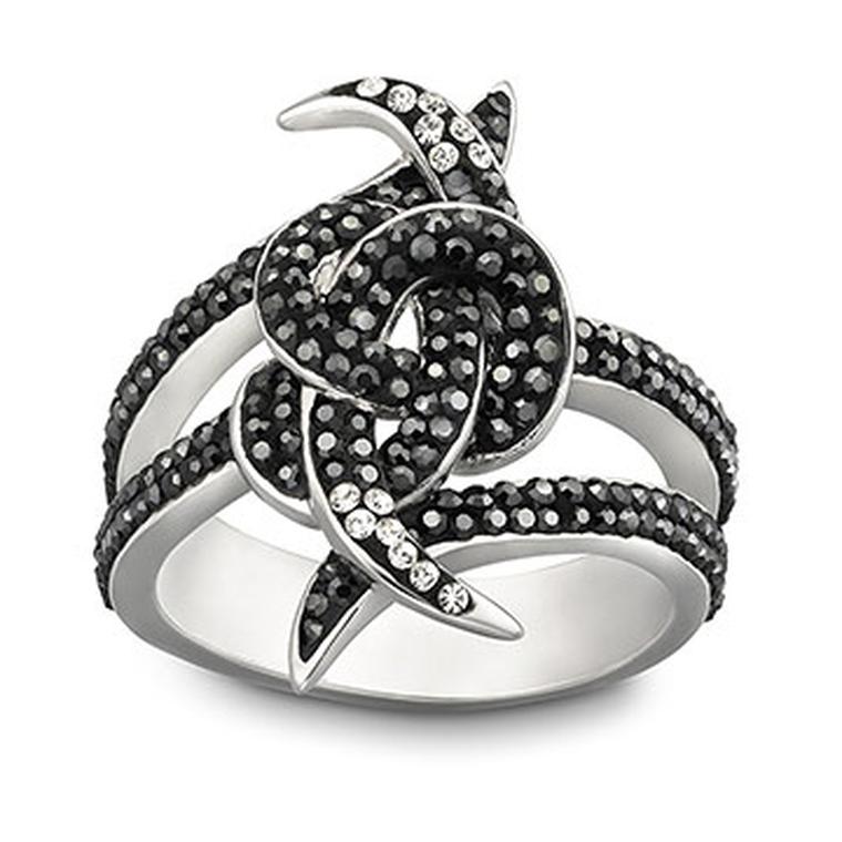 Stephen-Webster-Love-Knot-ring