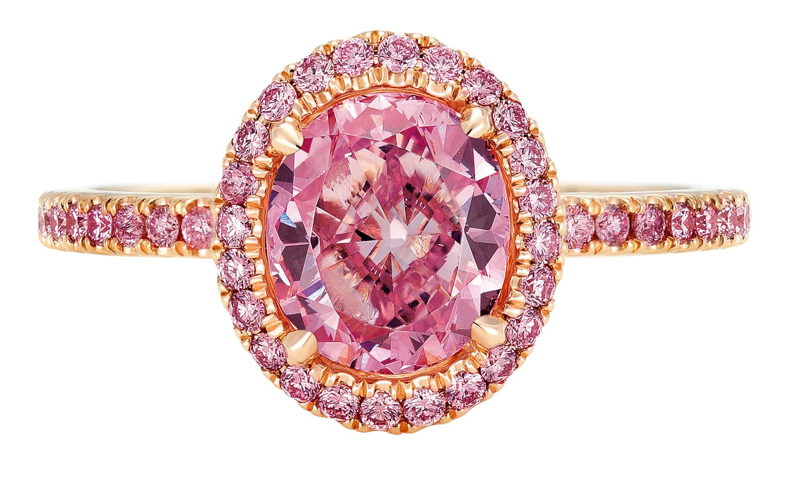 De Beers Aura Pink Diamond Ring_20140505_Zoom