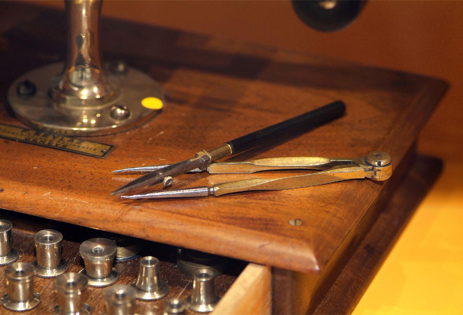 Baume et Mercier tools