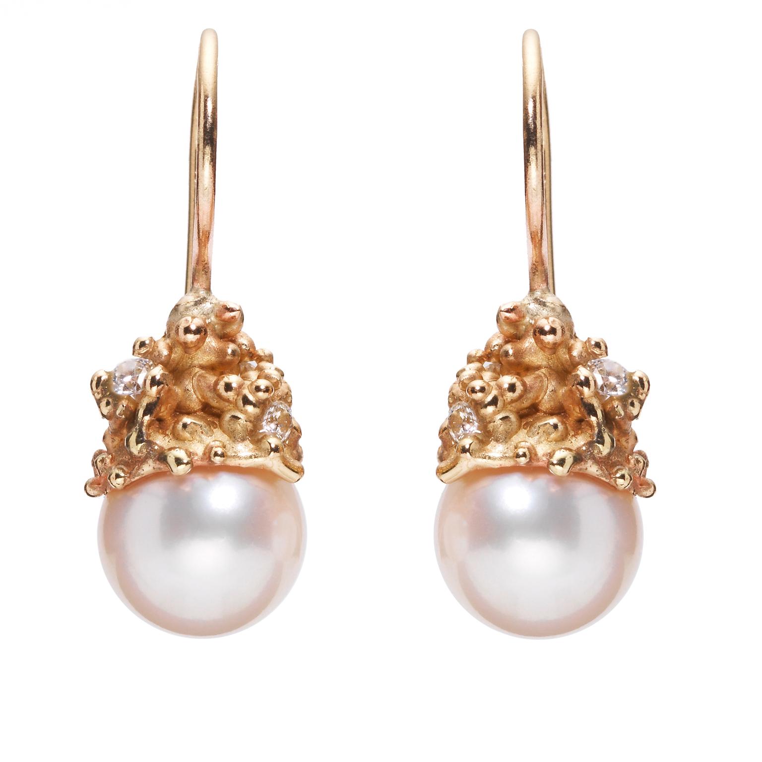 Ruth-Tomlinson-Pearl-Drop-Earrings-zoom