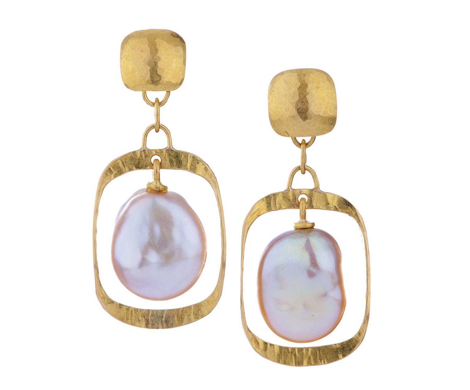 Lisa-Black-Freshwater-Pearl-and-Gold-Earrings