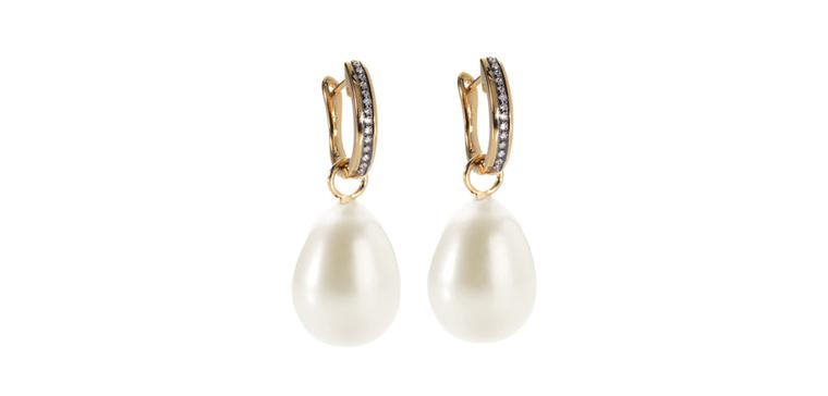 Annoushka-baroque-pearl-drops-Zoom