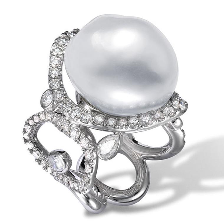 Mikimoto -Baroque -Ring Brand Image