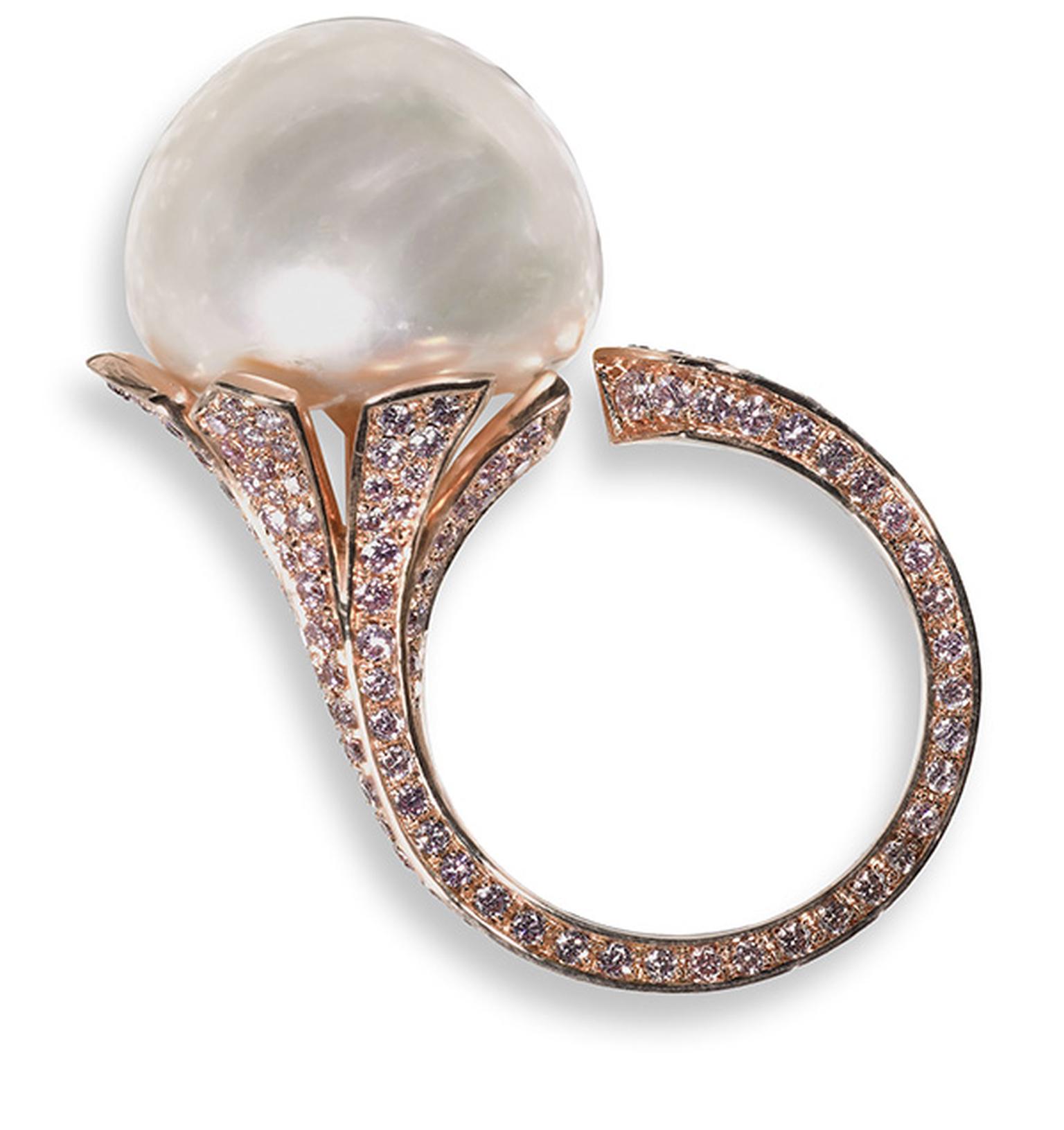 David-Morris-20.80ct-natural-light-cream-button-pearl-mounted-in-18ct-rose-gold-and-set-with-1.74cts-of-pink-micro-set-diamonds.-Retail-price-175000.jpg