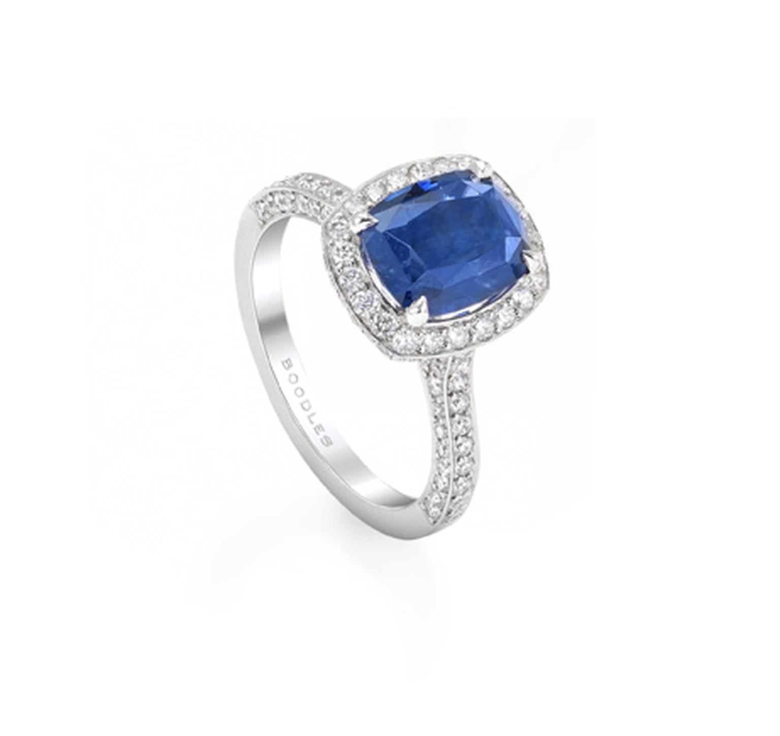 BoodlesVintagesapphirering.jpg