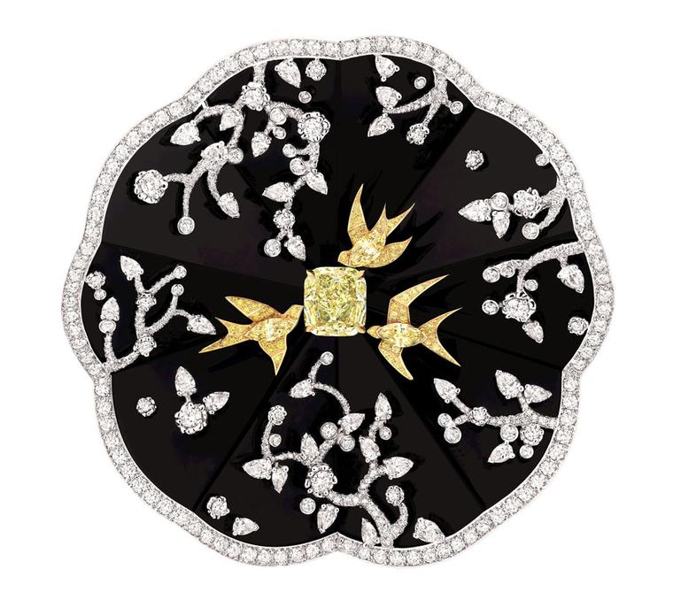 Chanel-Broche-Camelia-Coromandel-J60104