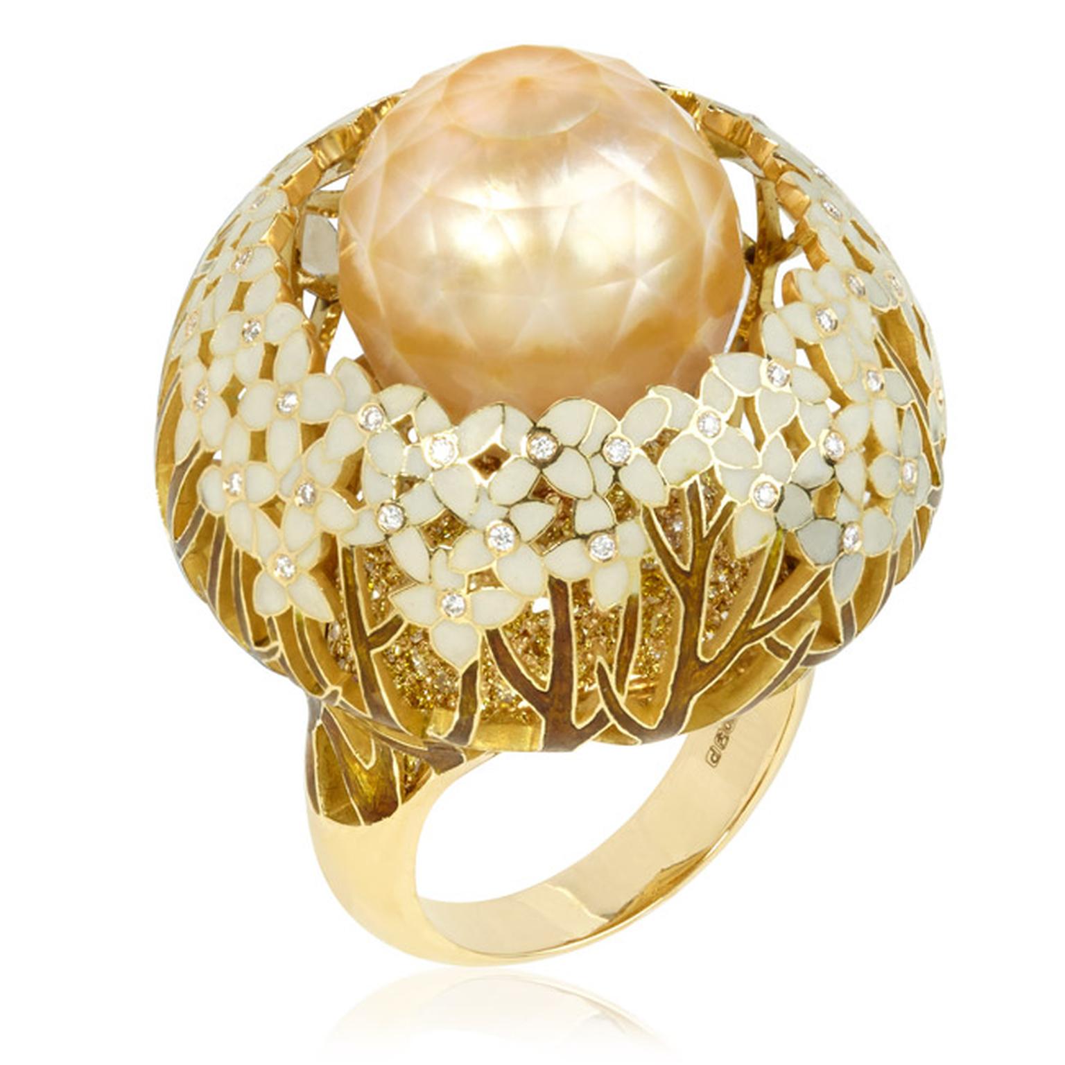 Annoushka-Hortenia-Ring-main