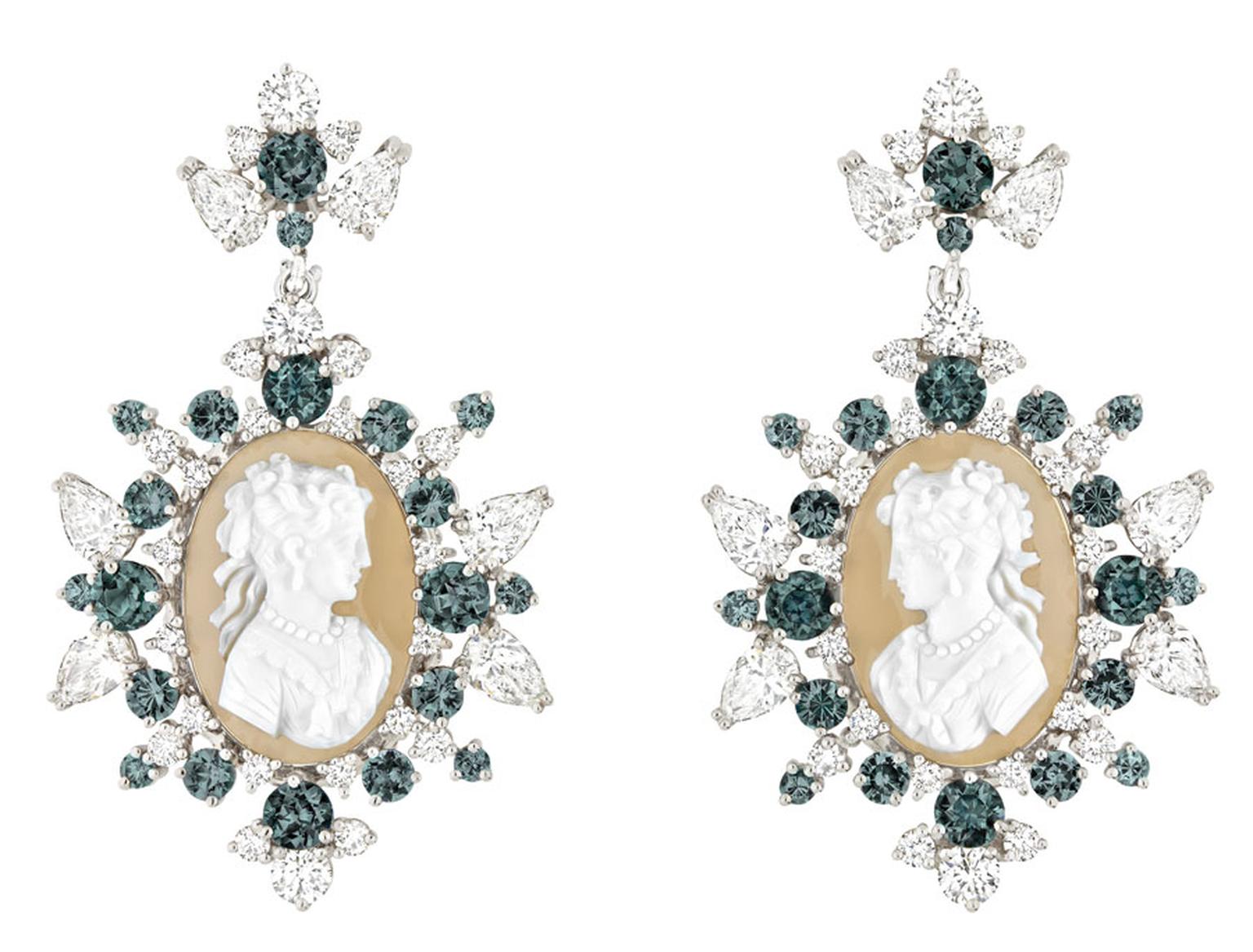 Dior-COFFRET-DE-VICTOIRE-EARRINGS.jpg