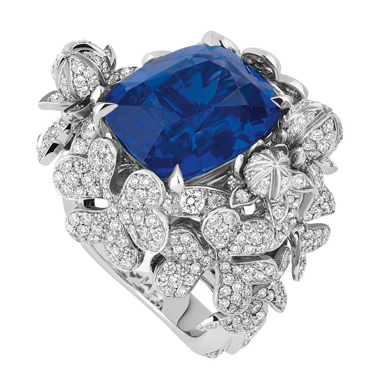Dior-PRECIEUSES-TREFLE-RING-SAPPHIRE