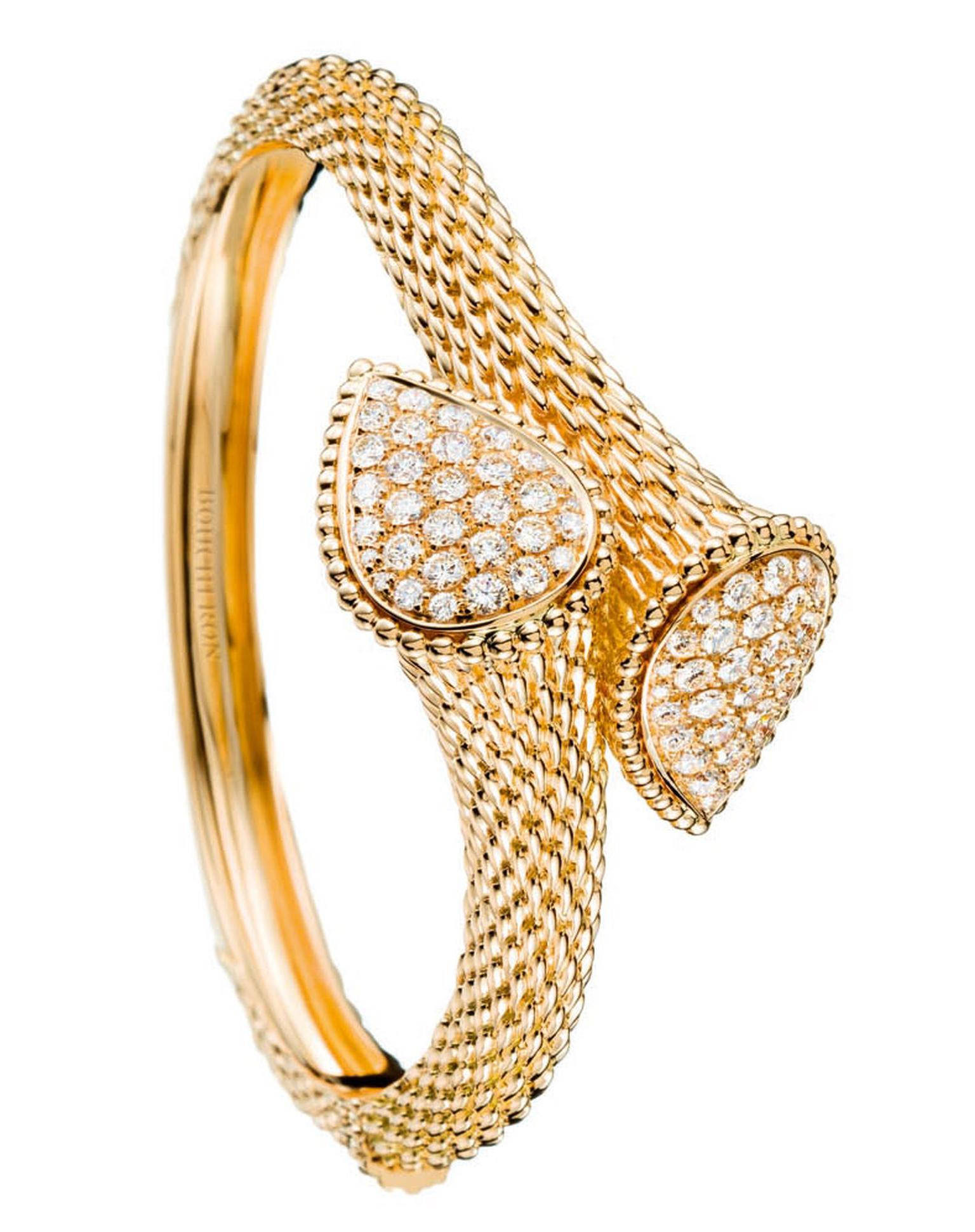 Serpent-Boheme-Bangle-Yellow-Gold-LR.jpg