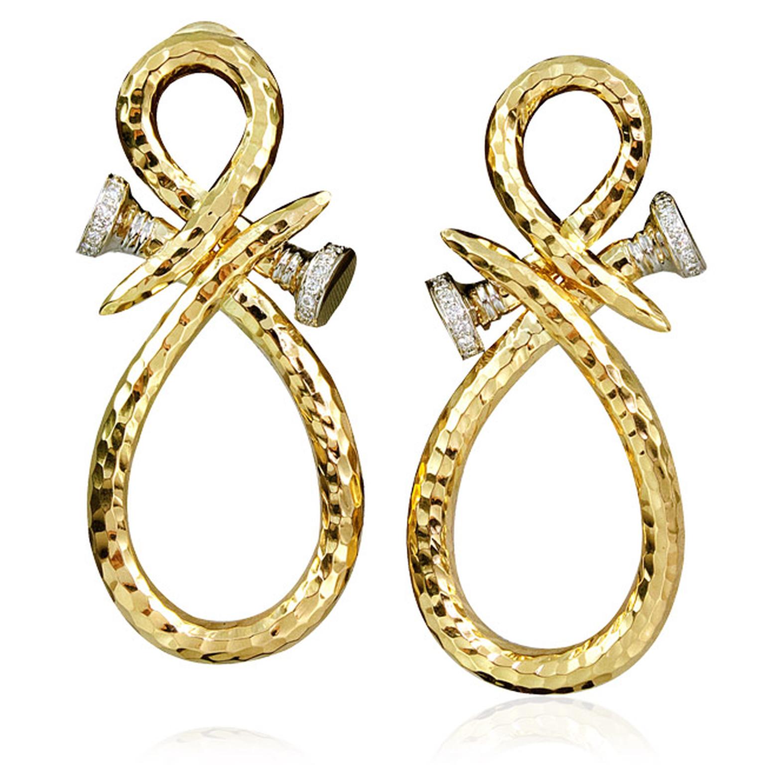 David-Webb-Curved-Earrings-main