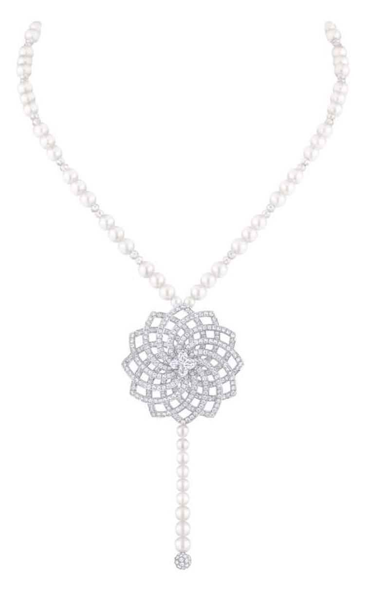 Louis-Vuitton_Haute-Joaillerie_VDLT_Monogram-Infini-Diamants