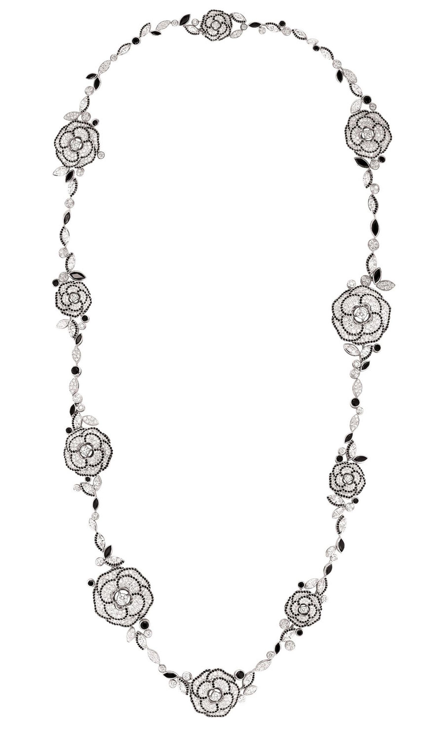 Chanel-Collier-Camelia-Ganse-J60197