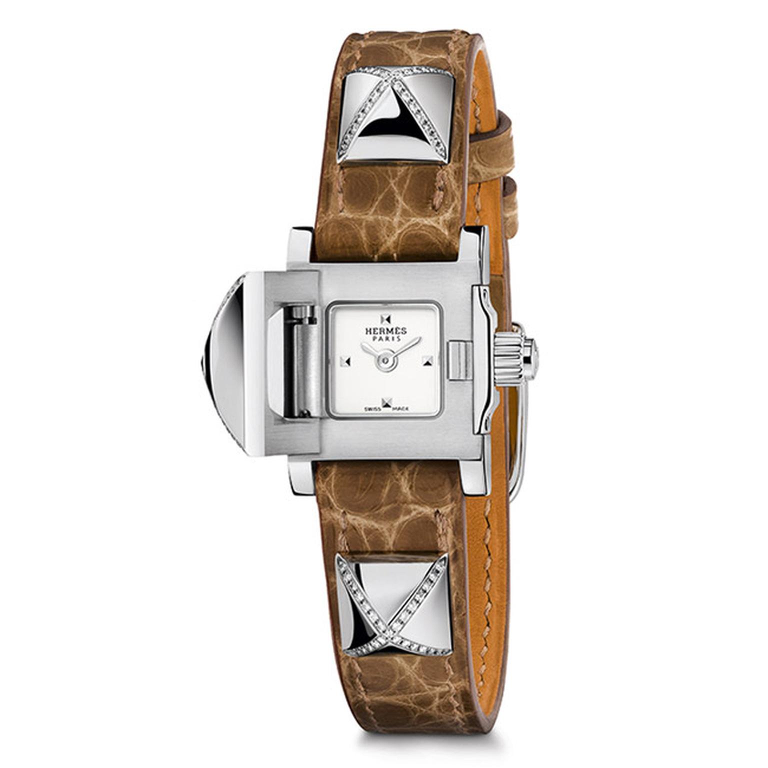 Hermes-Medor-ficelle-alligator-main