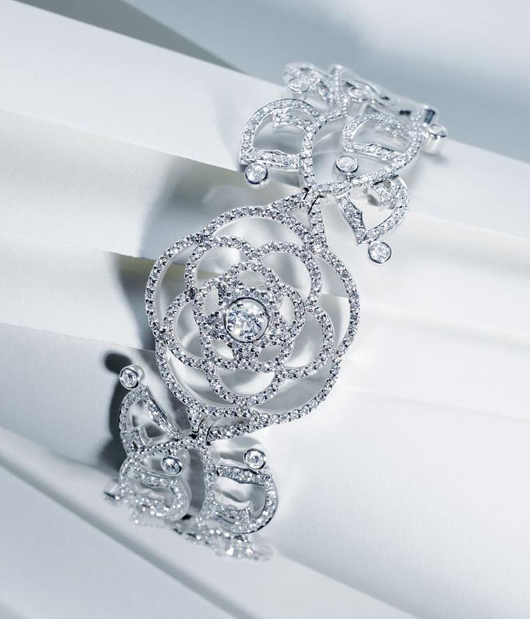 Chanel Came´lia Brode´ cuff in white gold set with diamonds