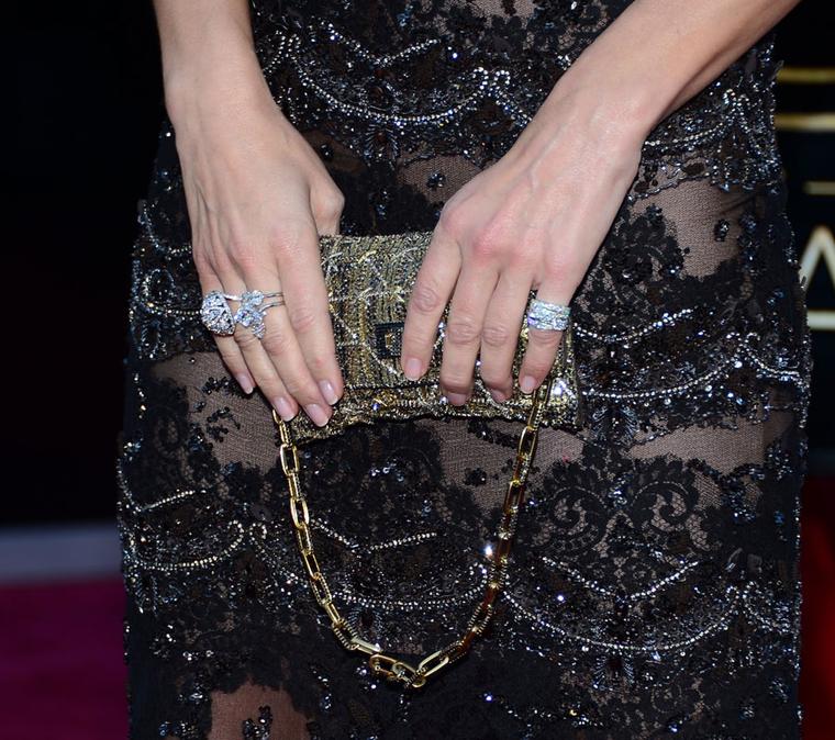 Oscars-Harry-Winston-SANDRA-BULLOCK-RINGS