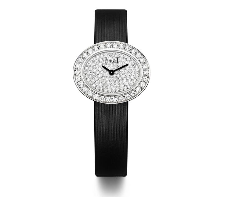 Piaget-Limelight-Oval-Diamonds-Zoom