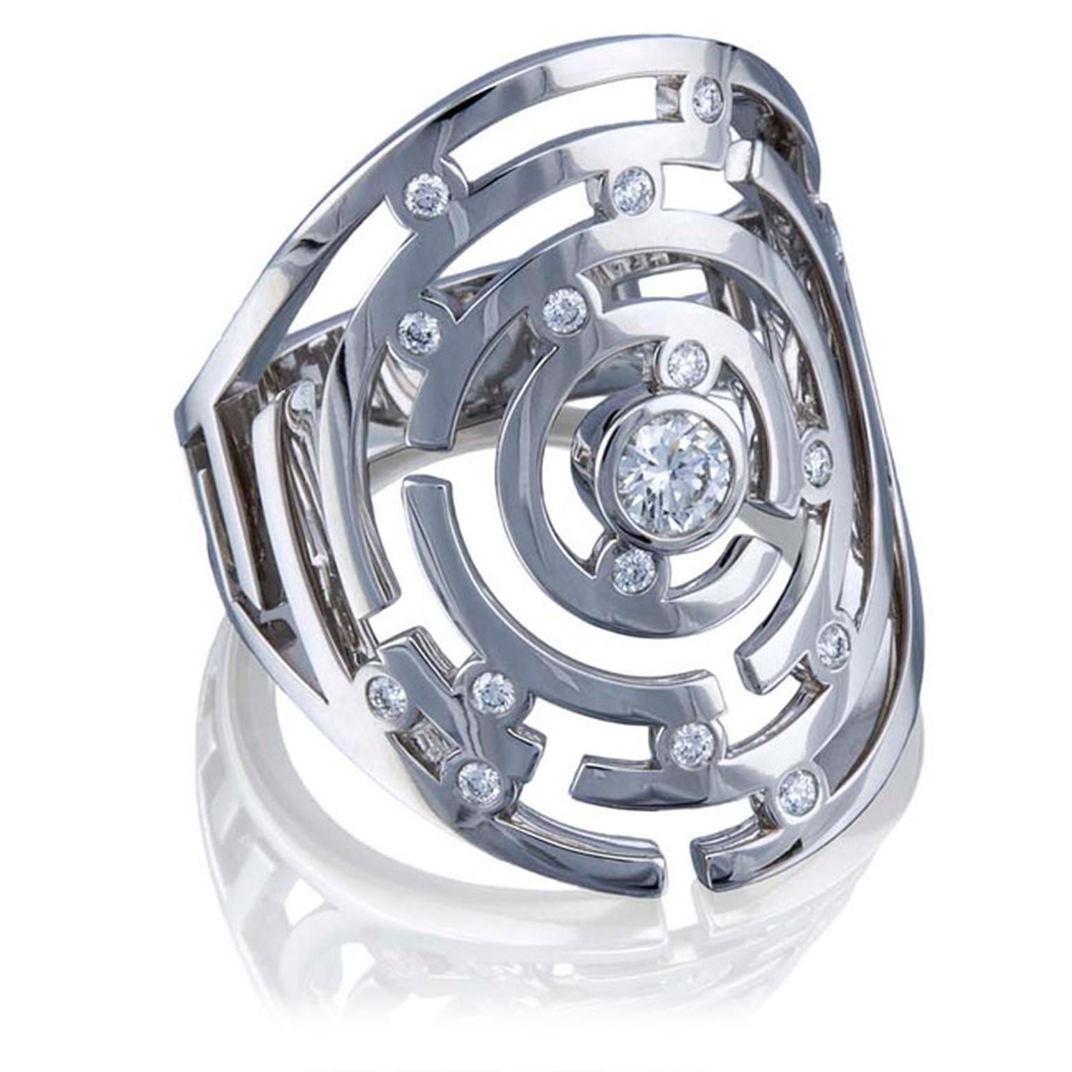 Boodles-Maze-WG-Ring-Main