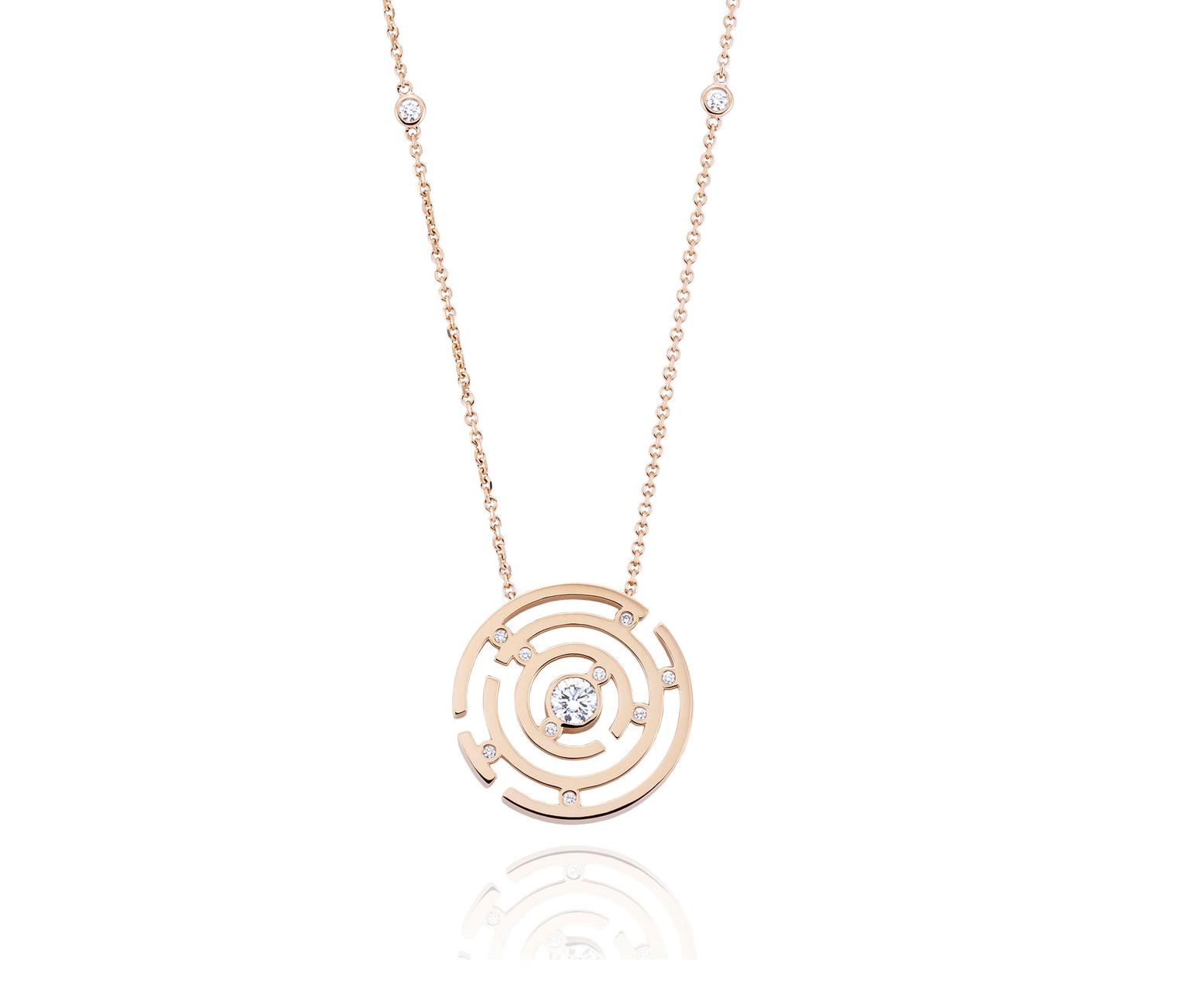 Boodles-Maze-RG-Pendant-Zoom