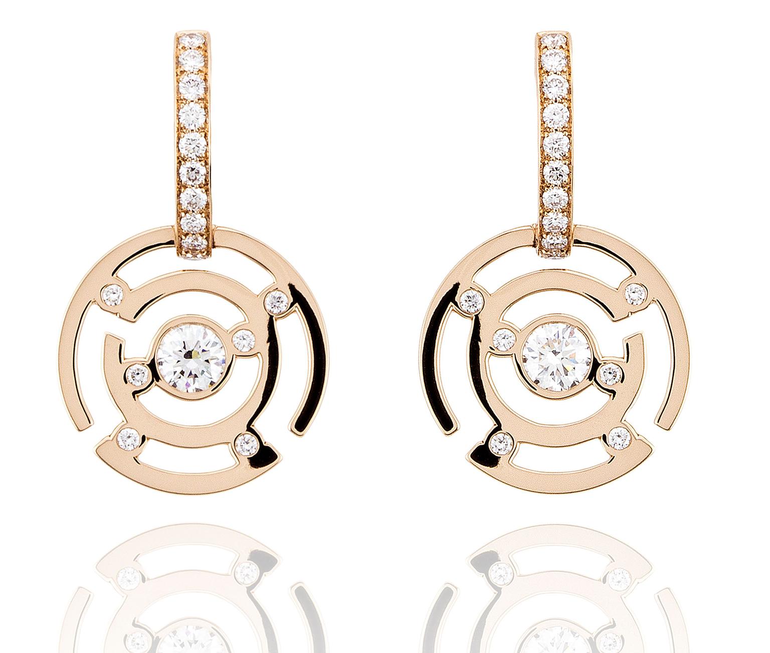 Boodles-Maze-RG-Earrings-zoom