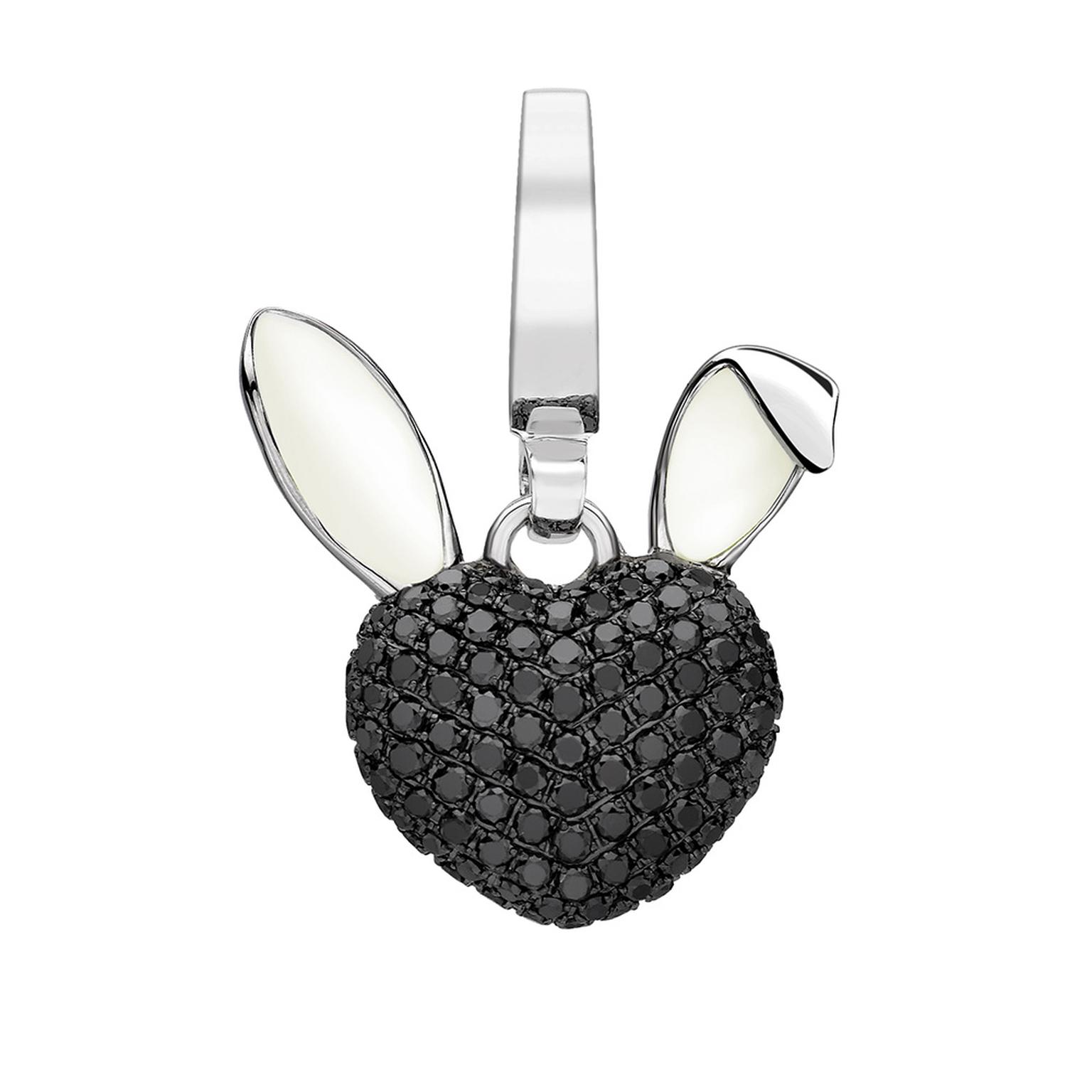 TheoFennellblackbunnypendant.jpg