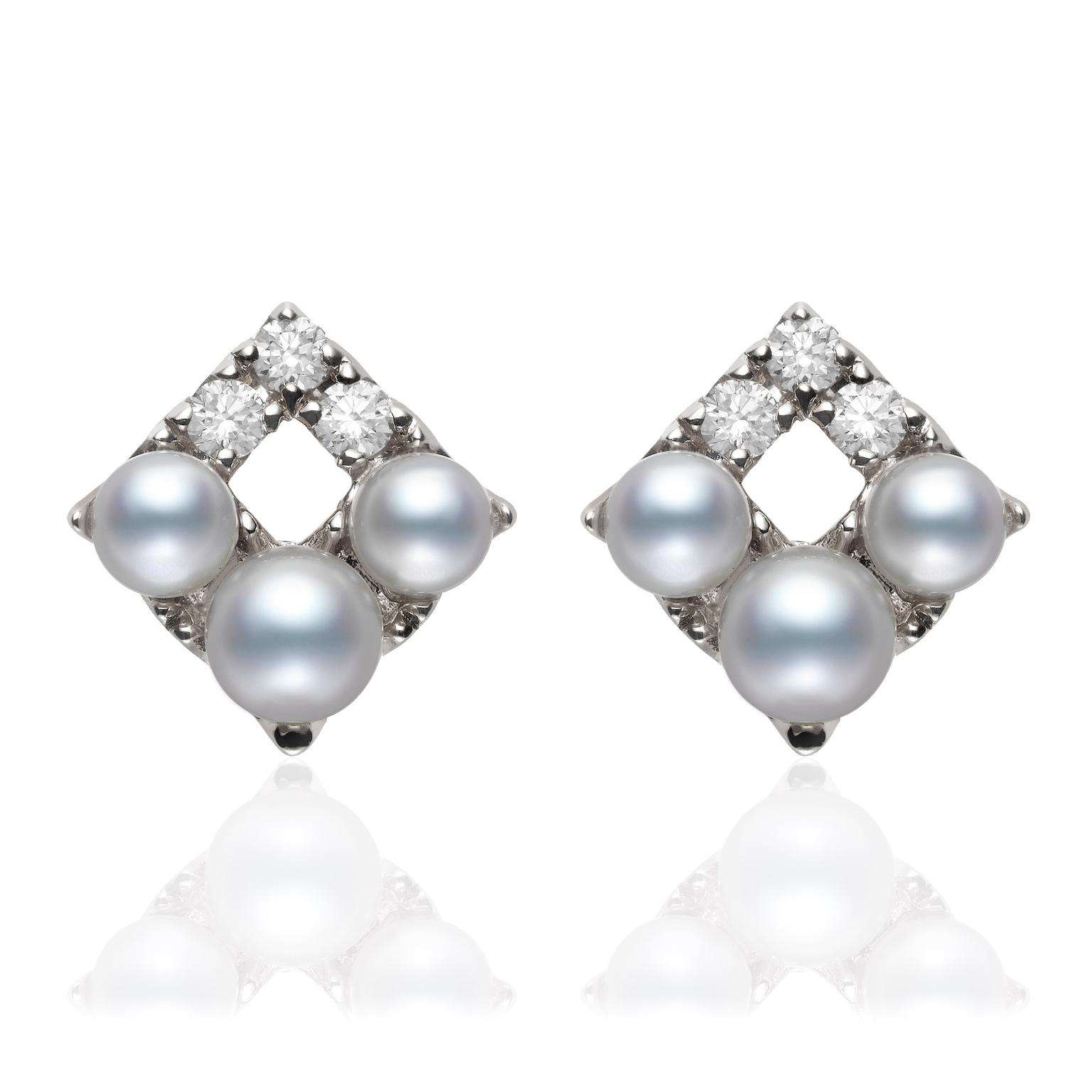 Mikomoto-Snowflake-Earrings-zoom